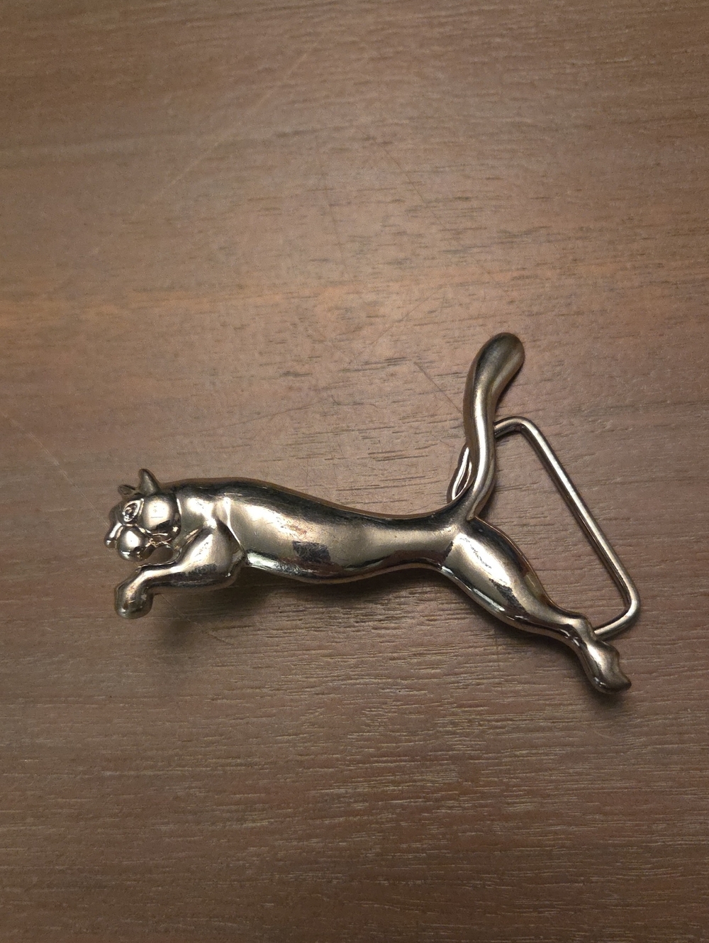 silvertone vintage-style leaping panther / puma belt buckle